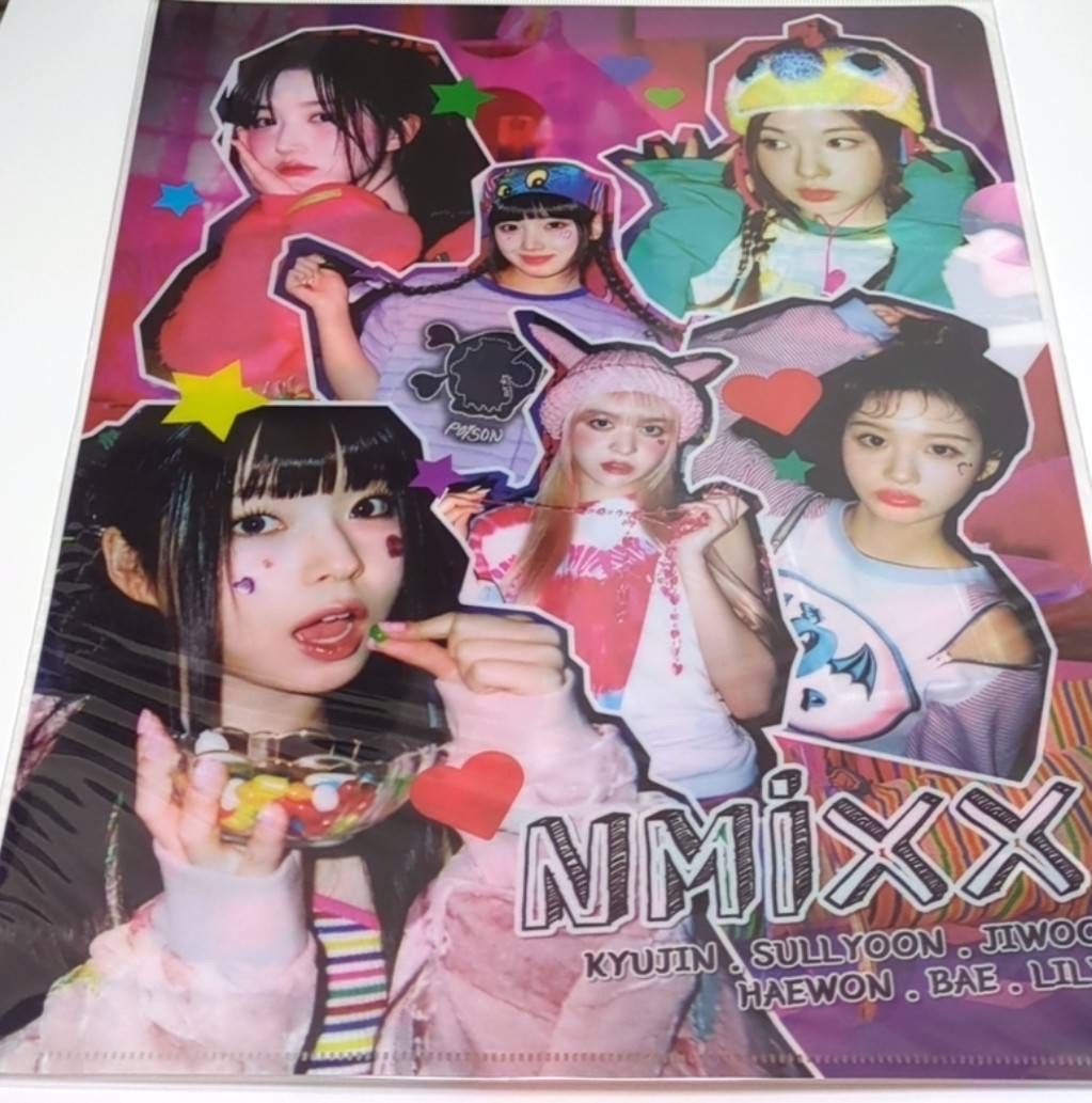 NMIXX クリアファイル