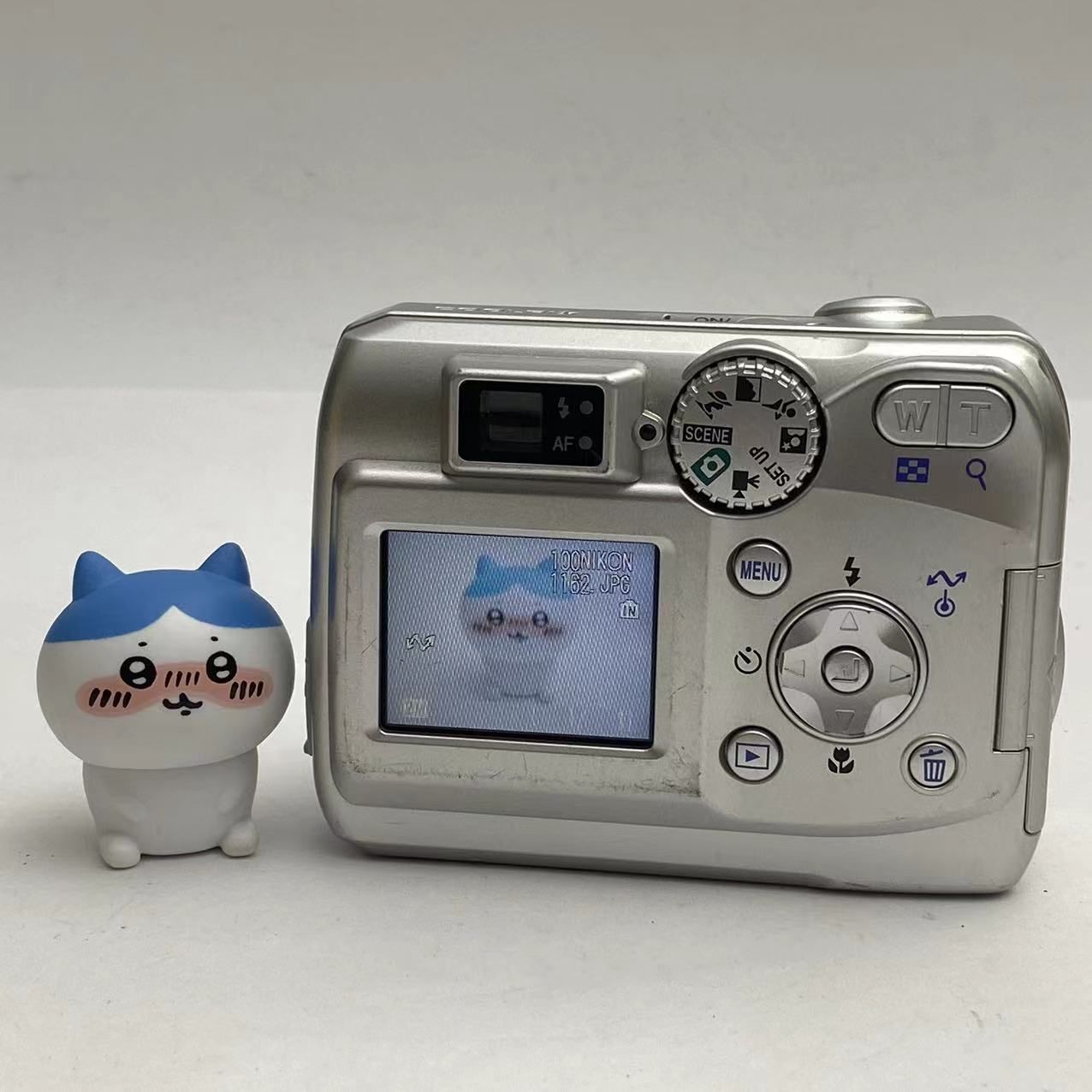 Nikon ニコン COOLPIX 2200コンパクトデジタルカメラ - メルカリ