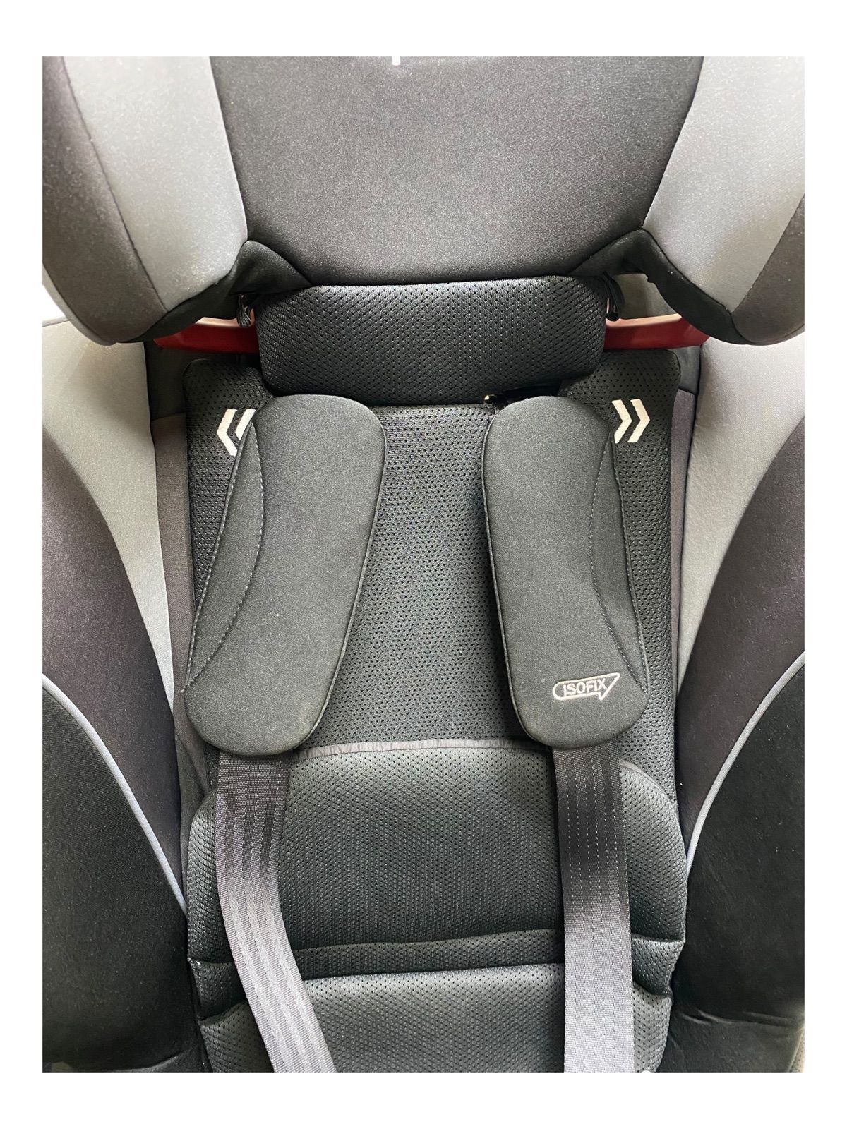 ISOFIX チャイルドシート