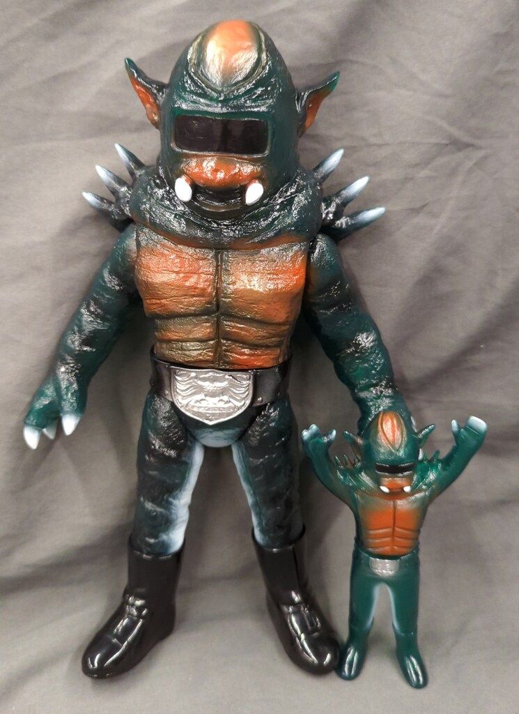 メディコム・トイ 東映レトロソフビコレクション 仮面ライダー ベアー