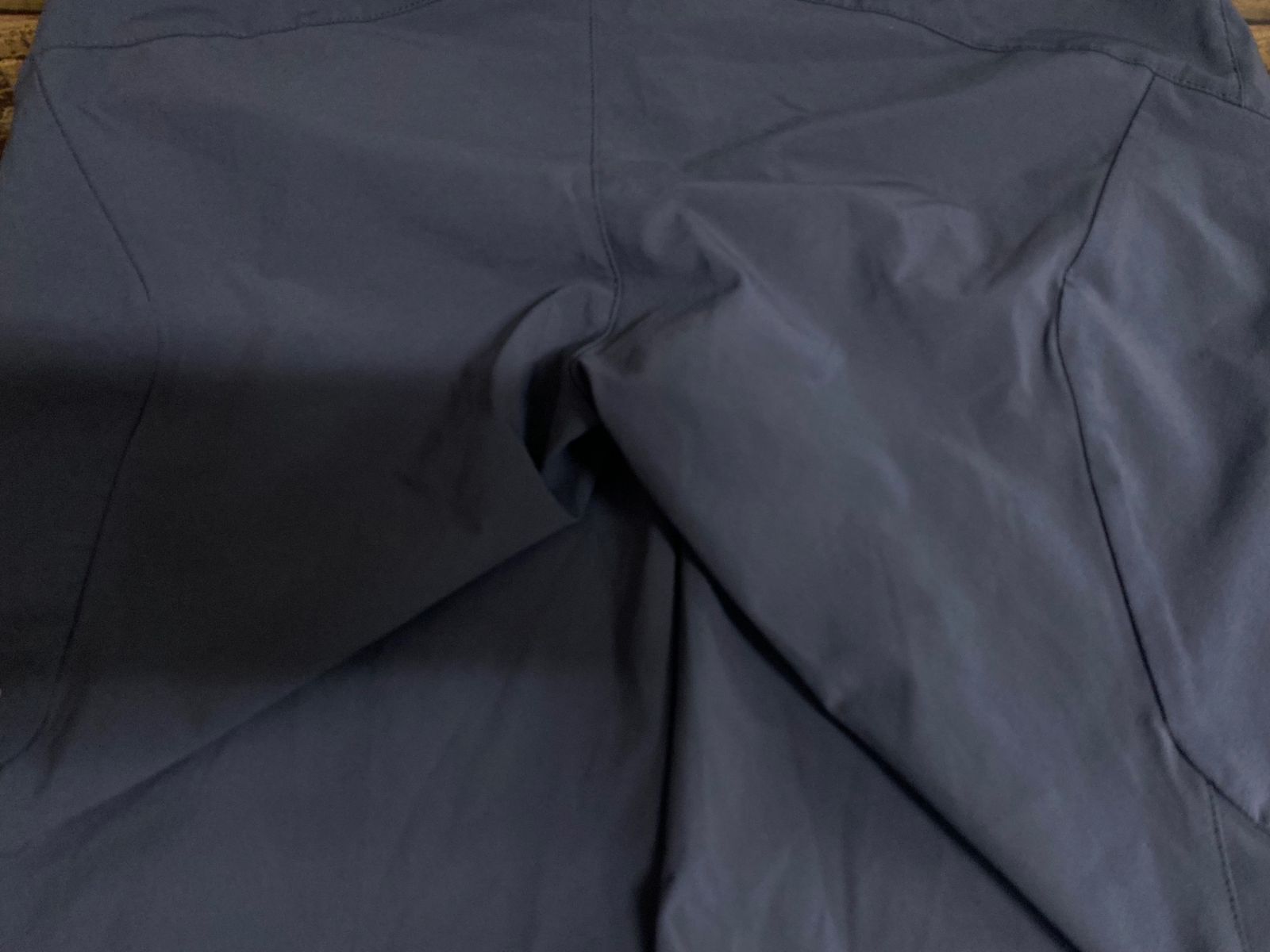 JG782 ラファ Rapha TRAIL FAST - LIGHT SHORTS サイクルパンツ グレー S BRIGHTFACE_UK