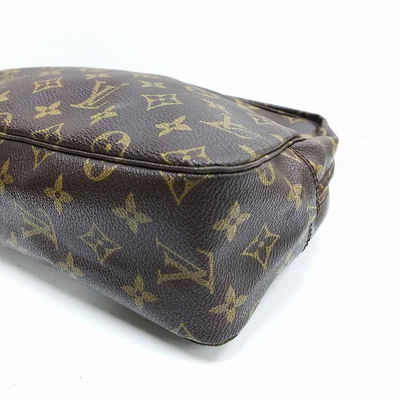 LOUIS VUITTON ルイヴィトン トゥルース トワレット 28 M47522 モノグラム ポーチ クラッチバッグ  ブラウン【中古】JA-18143 - メルカリ