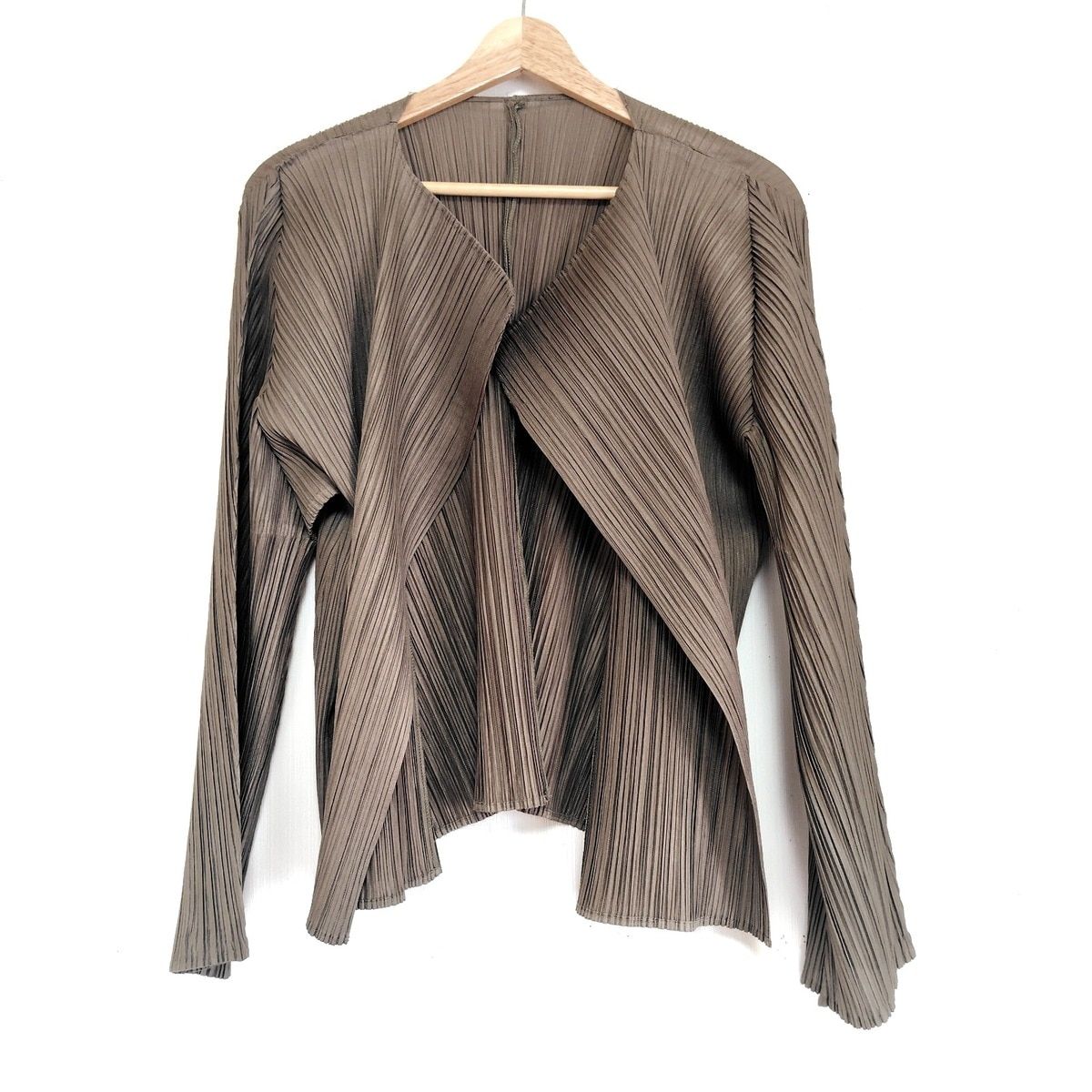 PLEATS PLEASE プリーツプリーズ カーディガン サイズ4 XL レディース - カーキ 長袖|プリーツ