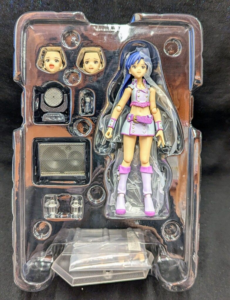 Max Factory - figma  逆転裁判 Amazon.co.jp: figma 逆転裁判 成歩堂龍一 ノンスケール ABS&PVC