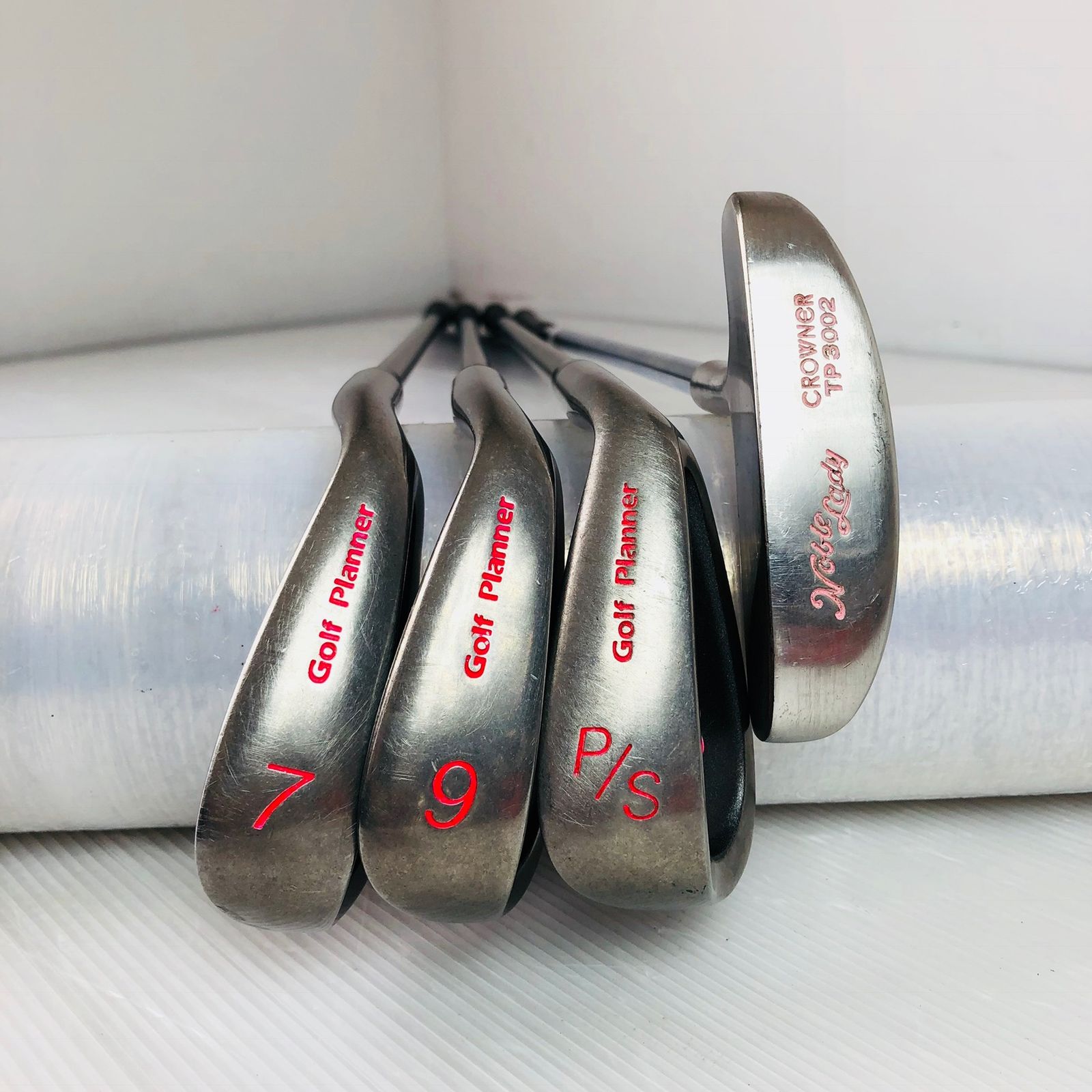 送料無料。 レディース Golf Planner ゴルフプランナー Cedeira セデイラ ゴルフ クラブ セット 入門 バッグ付き 右利き パター付 Y-93 おしゃれである