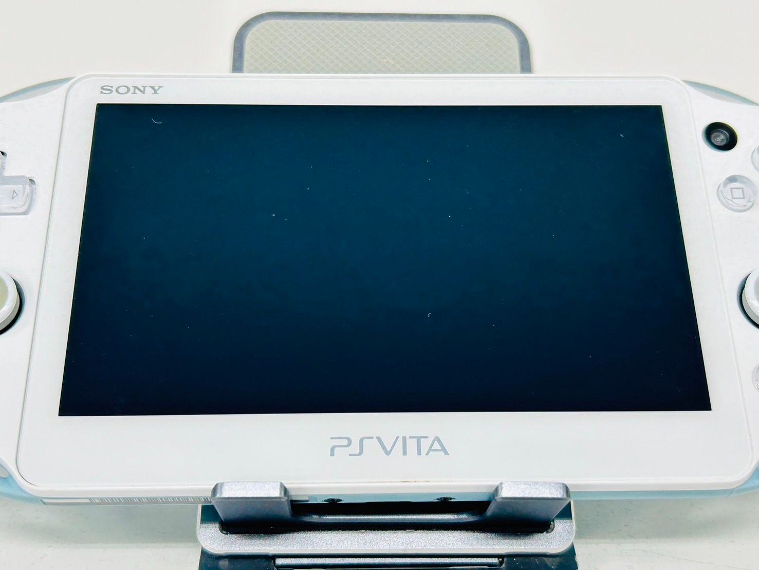 PlayStation Vita - 【完品・液晶美品】PS Vita PCH-2000 ライトブルー 本体 動作品 Amazon | 【整備済み品】 SONY ソニー PlayStation Vita Wi-Fi