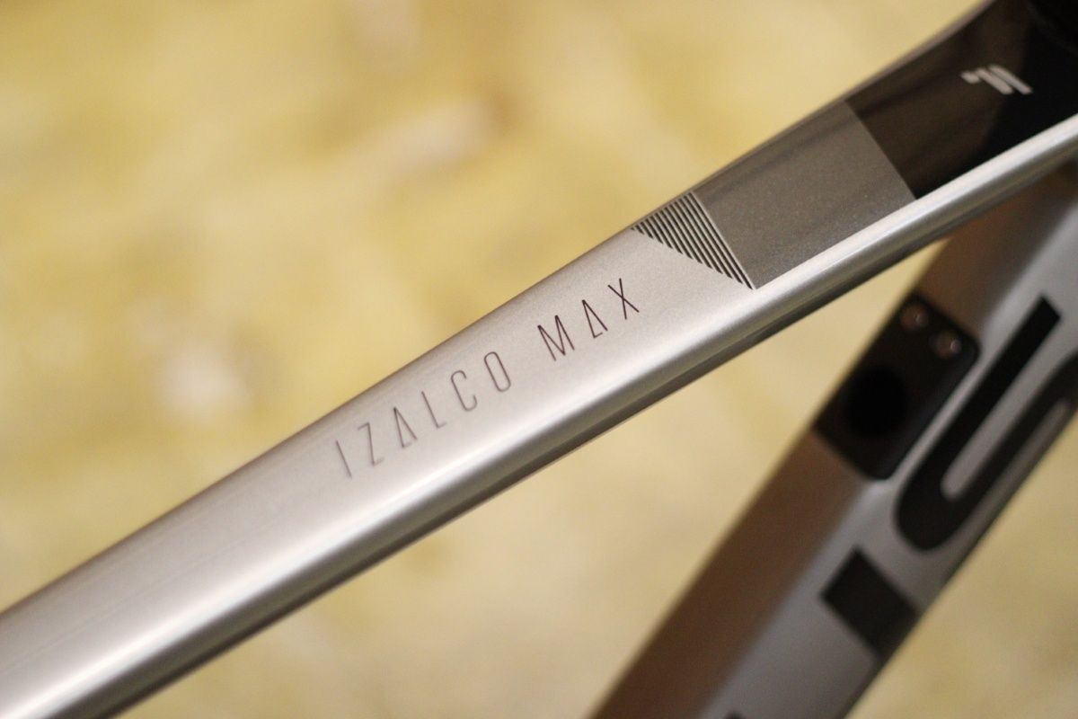 フォーカス FOCUS イザルコマックス ディスク IZALCO MAX DISC 9 2019
