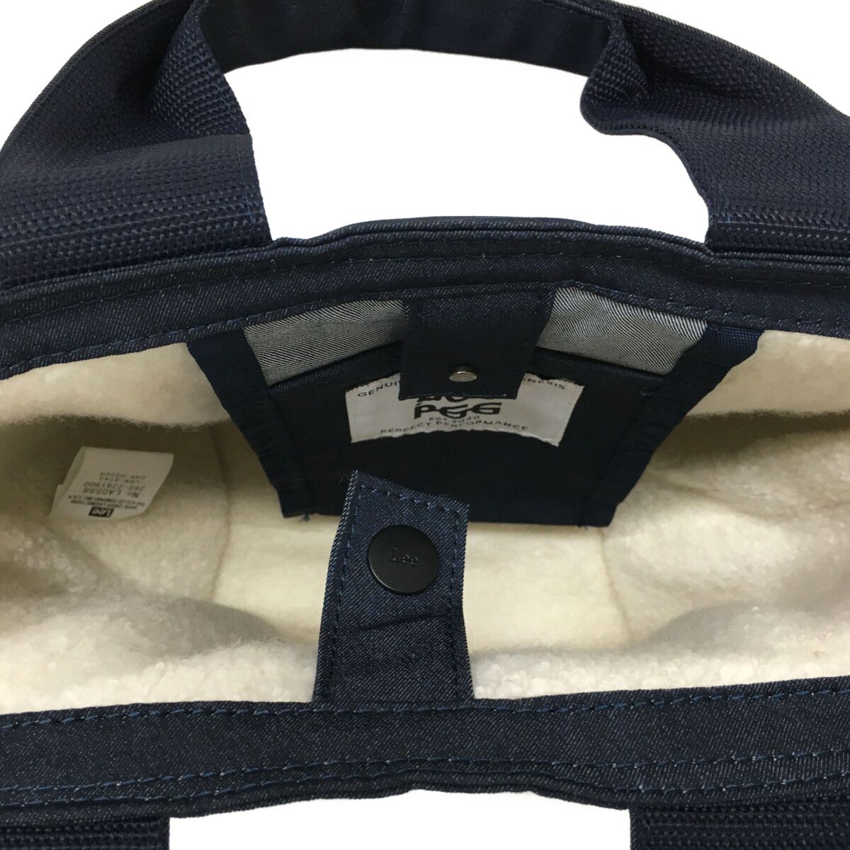 coco 中古 ピージージー PGG カートバッグ デニムブルー PGG×LEEピージージーコラボ デニム風 ラウンドバッグ  白ボア内装 coco 中古 ピージージー PGG カートバッグ デニムブルー PGG×LEE