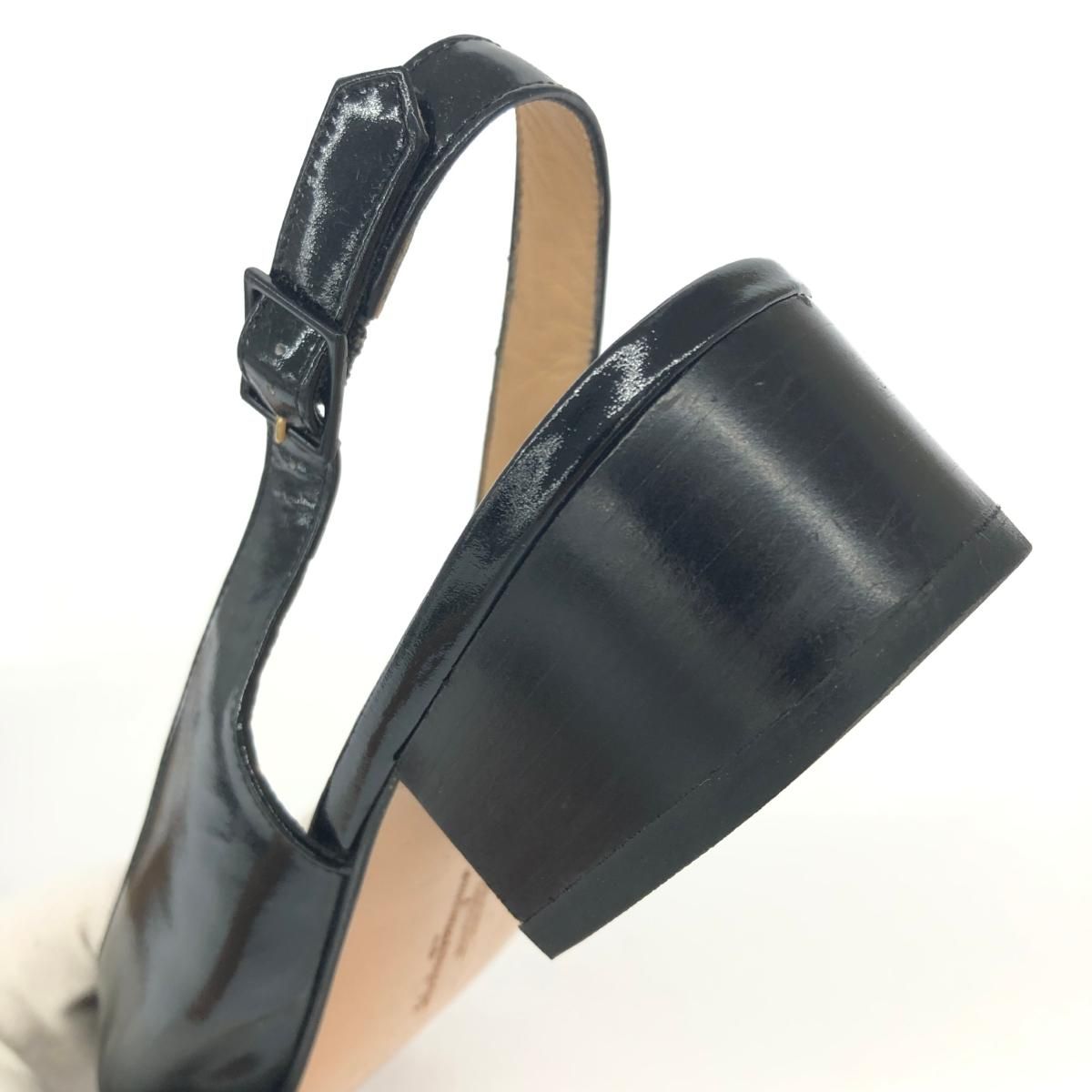 Salvatore Ferragamo エナメル サンダル ガンチーニ Salvatore Ferragamo サルヴァトーレフェラガモ サンダル