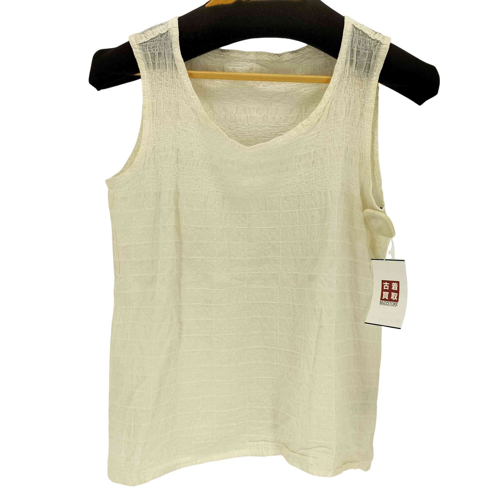 issey miyake ミーバイイッセイミヤケノースリーブカットソー シワ