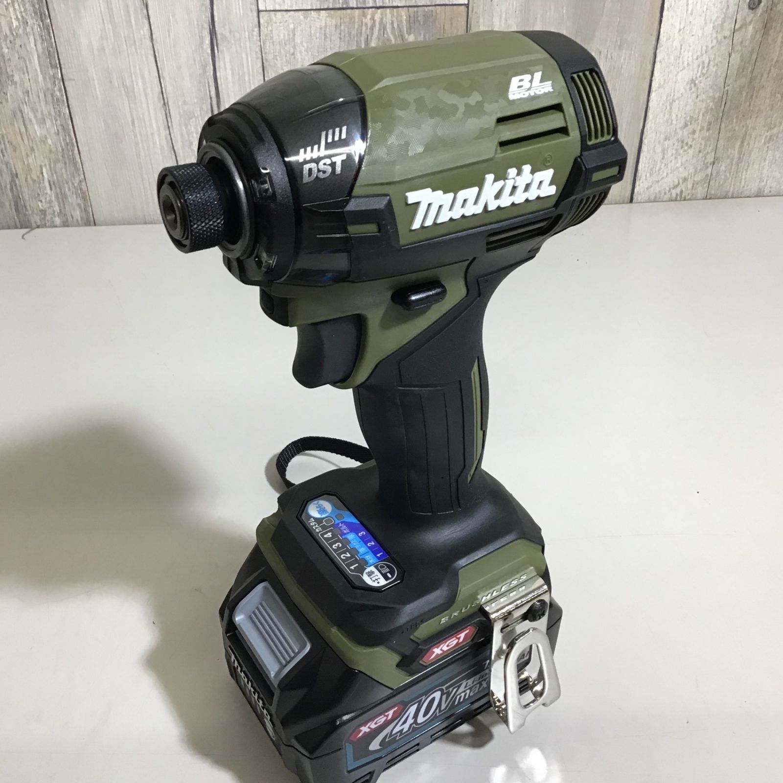 未使用品】☆ マキタ makita 40V コードレスインパクトドライバー