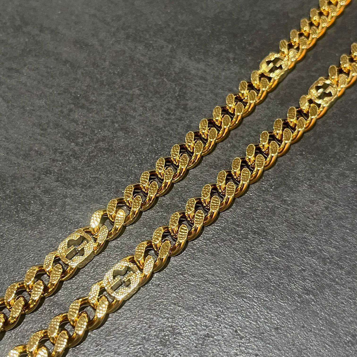 定価181500円 未使用 GUCCI × adidas トレフォイル付ゴルメット