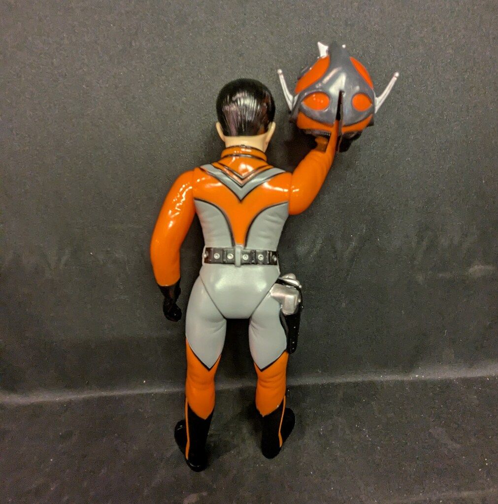 品質も絶対に保証！ B-CLUB 新 復刻版怪獣シリーズ ウルトラマンA TAC隊員 品数豊富。