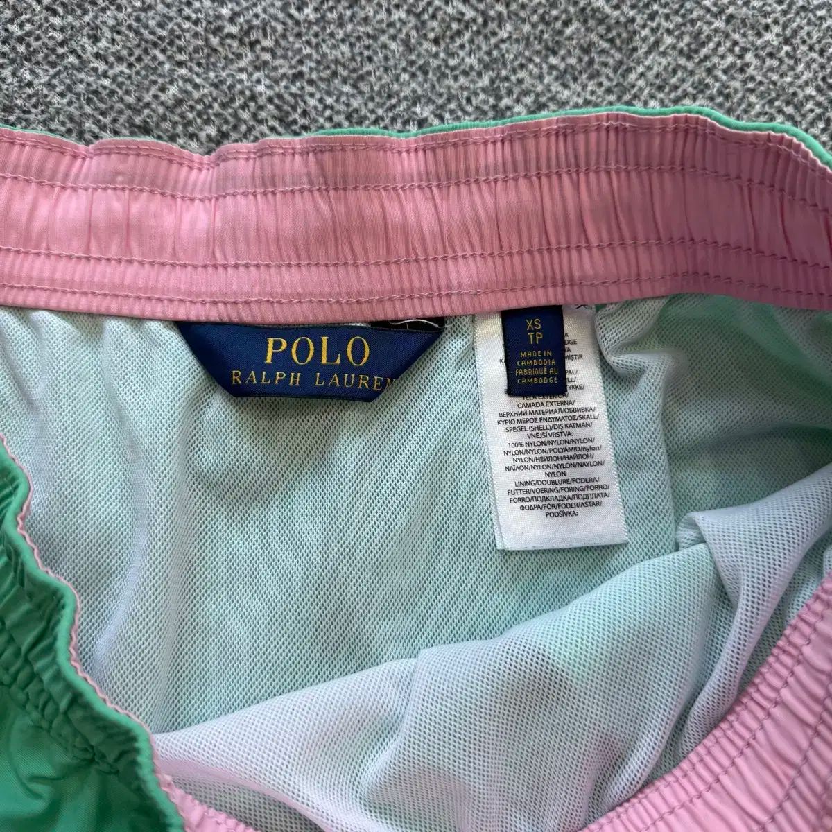 ポロ Ralph