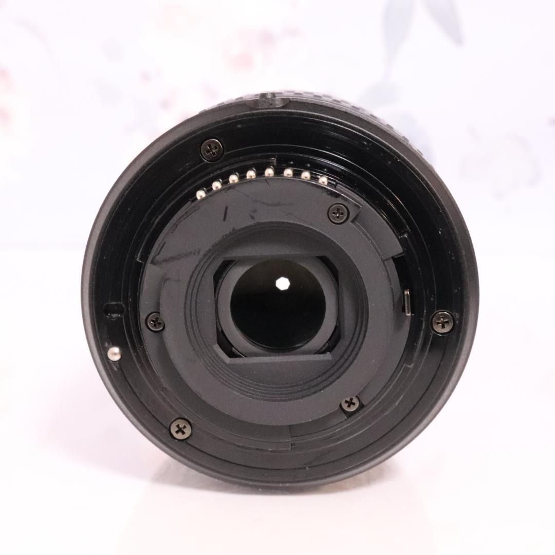 D5600