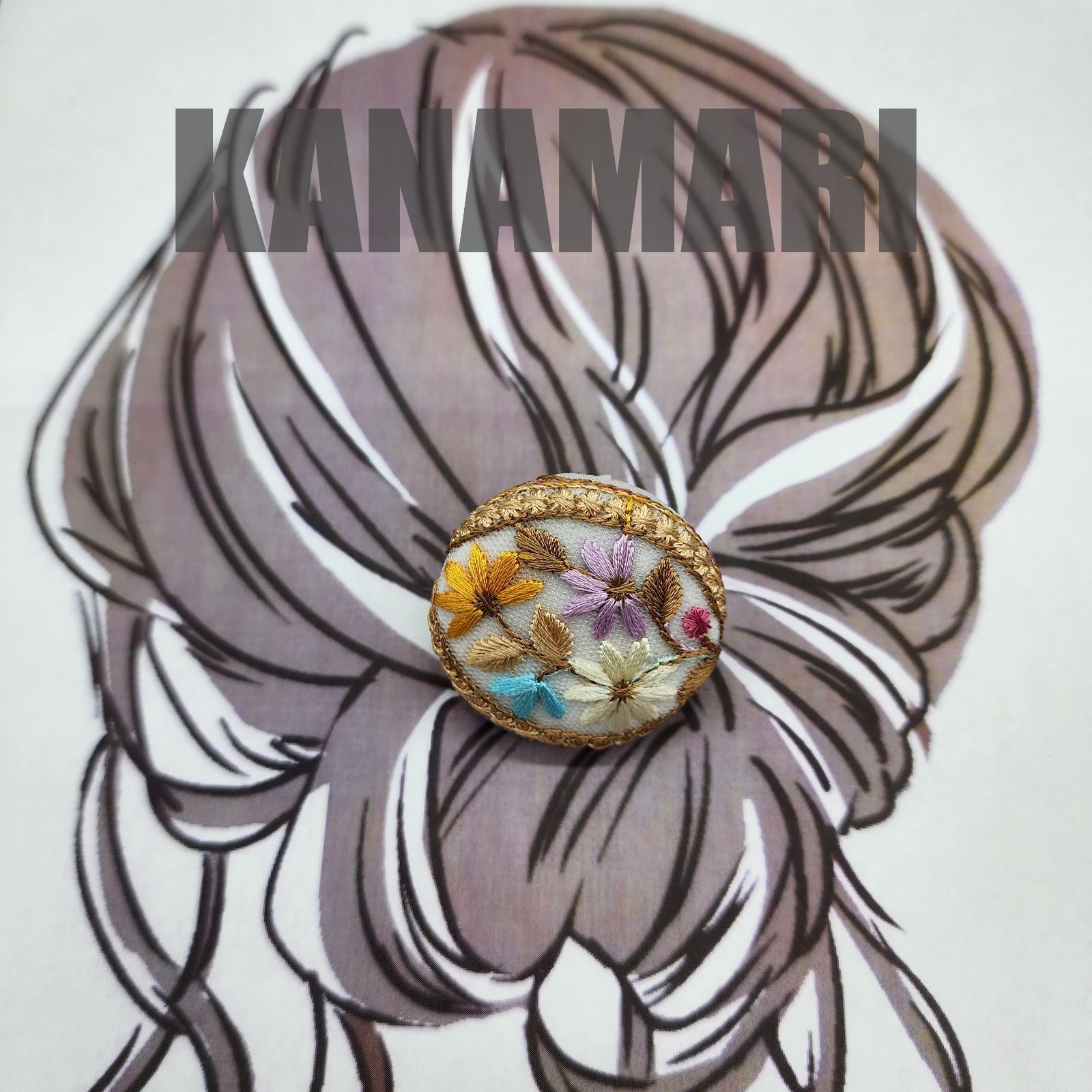 [045]インド刺繍リボンのヘアゴム（白系）4cmくるみボタン、ハンドメイド、ヘアアクセサリー