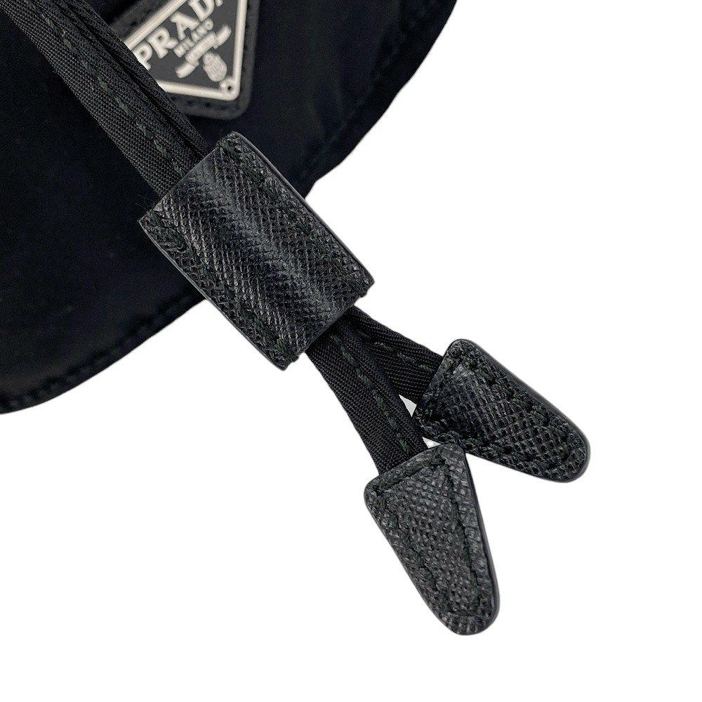 □新同□ プラダ 巾着 ポーチ 小物入れ テスート ナイロン ブラック  
