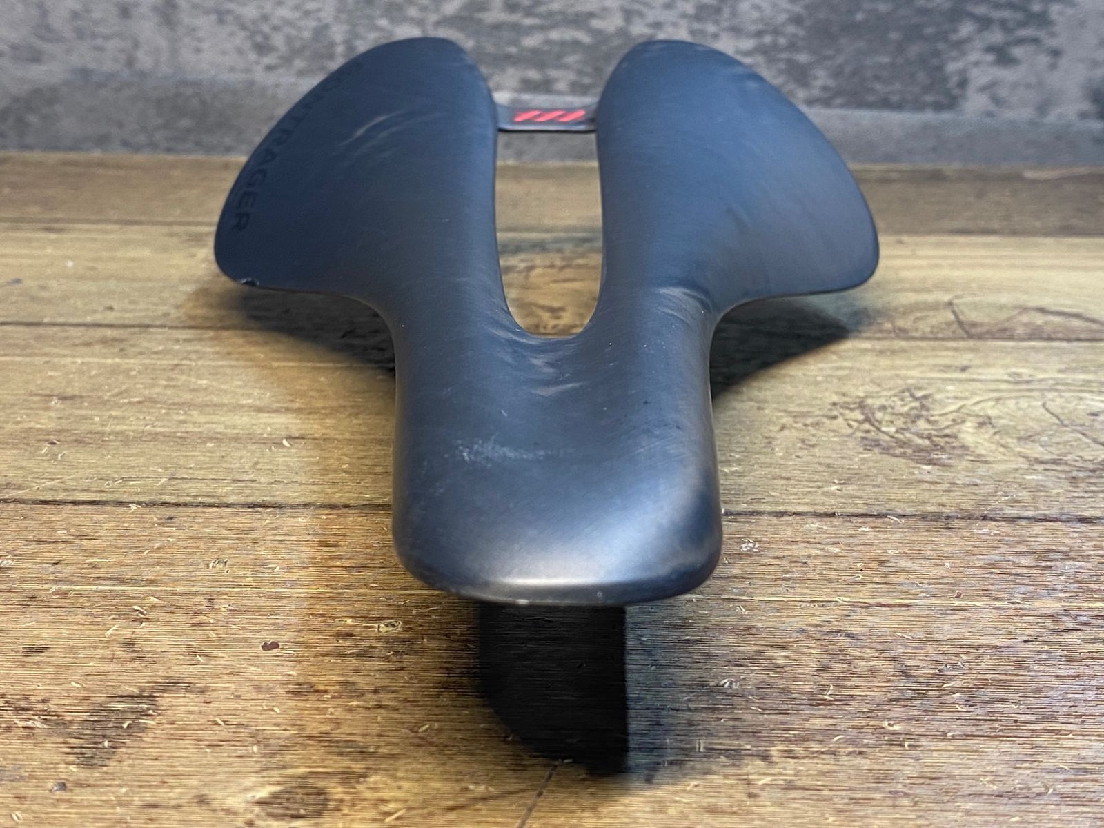 JA019 ボントレガー BONTRAGER トリプルエックス XXX CARBON サドル