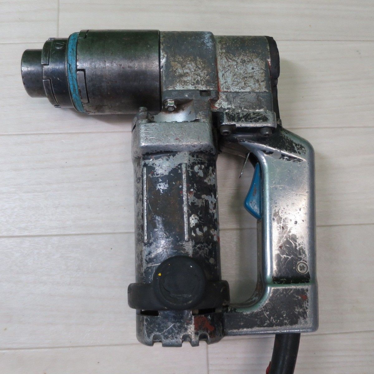 送料無料] ☆前田金属工業 トネ 電動 シャー レンチ M-201RA ケース 