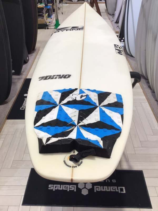 SUMMER SALE)中古サーフボード【BYRNE】DINO5'10 1/2 - メルカリ