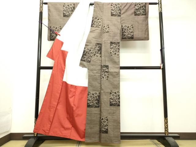 平和屋着物○本場大島紬 7マルキ 色紙草花文 正絹 逸品 DAAT1035tw  
