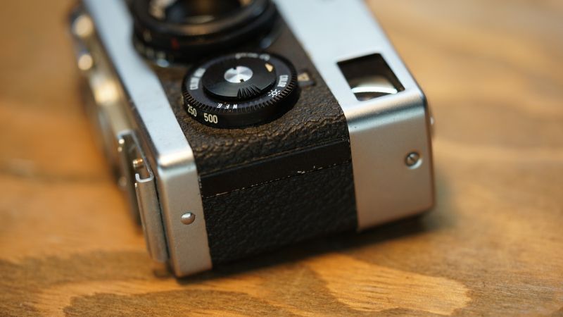 【完動品・美品】Rollei 35 ローライ35 シルバー　ドイツ製　露出計OK 完動品・美品】Rollei 35 ローライ35 シルバー ドイツ製 露出計OK