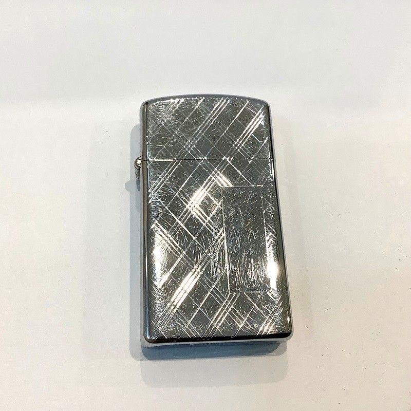 ジッポー Zippo CRISSCROSS クリスクロス スリムタイプ 1977年製 BRADFORD 火花OK着火不明 シルバー色 KB-9625