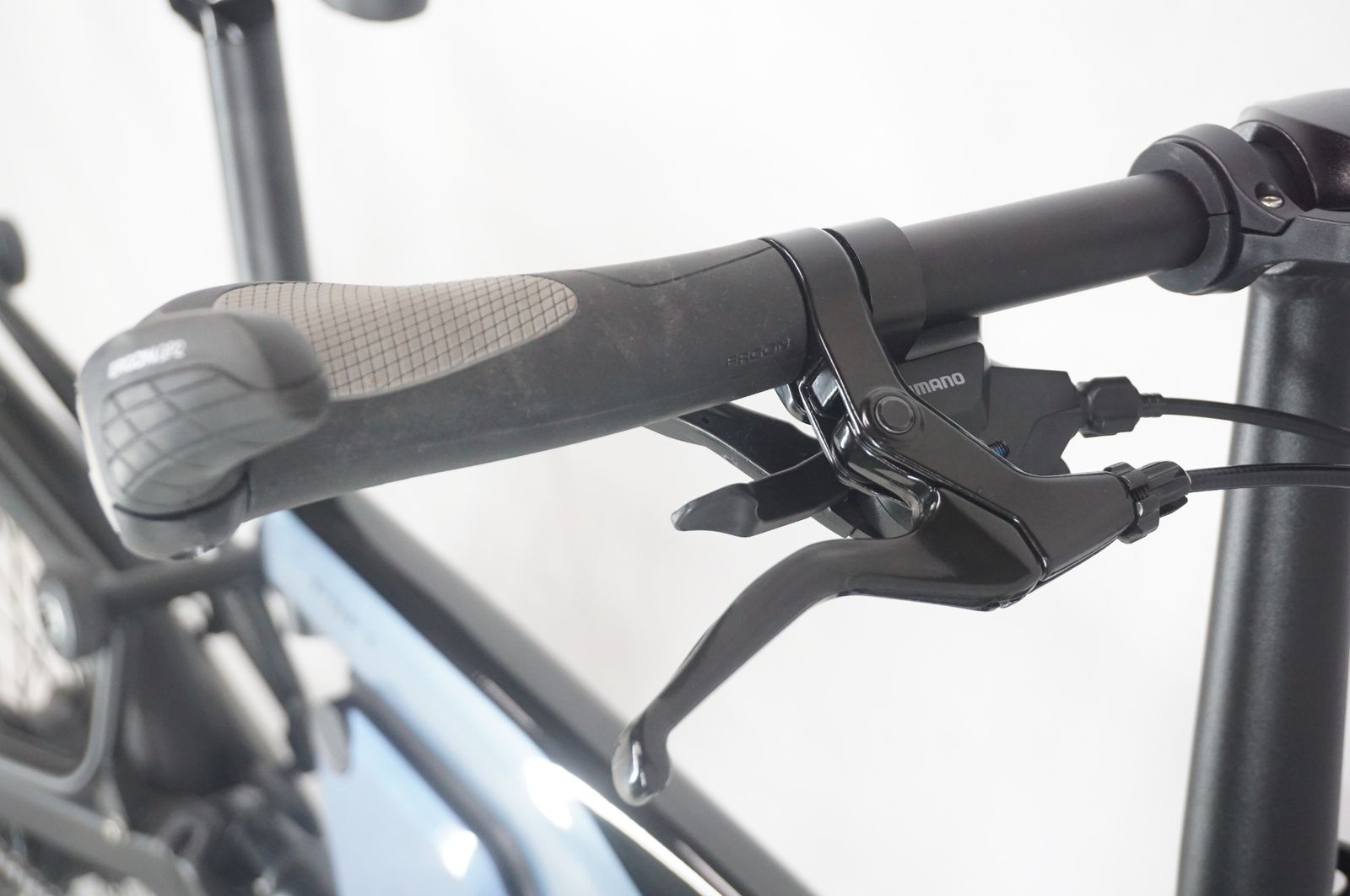 BESV 「ベスビー」 PSF1 2023-2024年モデル 電動アシスト自転車 