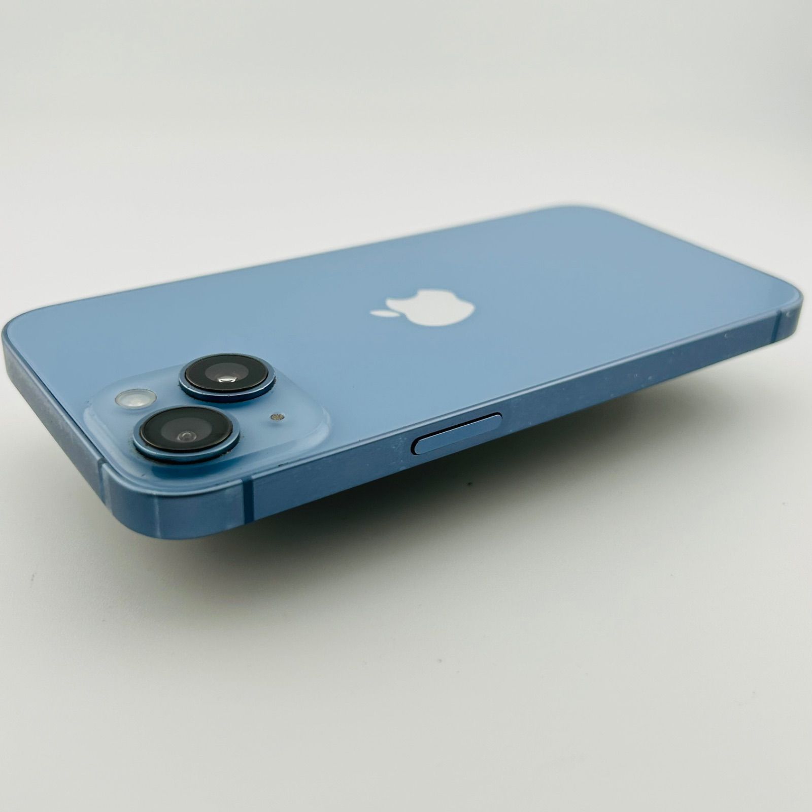 良好なバッテリーのスマートフォン本体 fke0470a_3.jpg