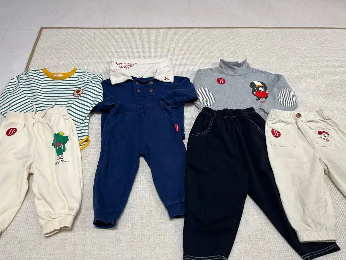 90 ー 100 ベビー服 BEBE DE PINO ベベデピノ モリー メリー