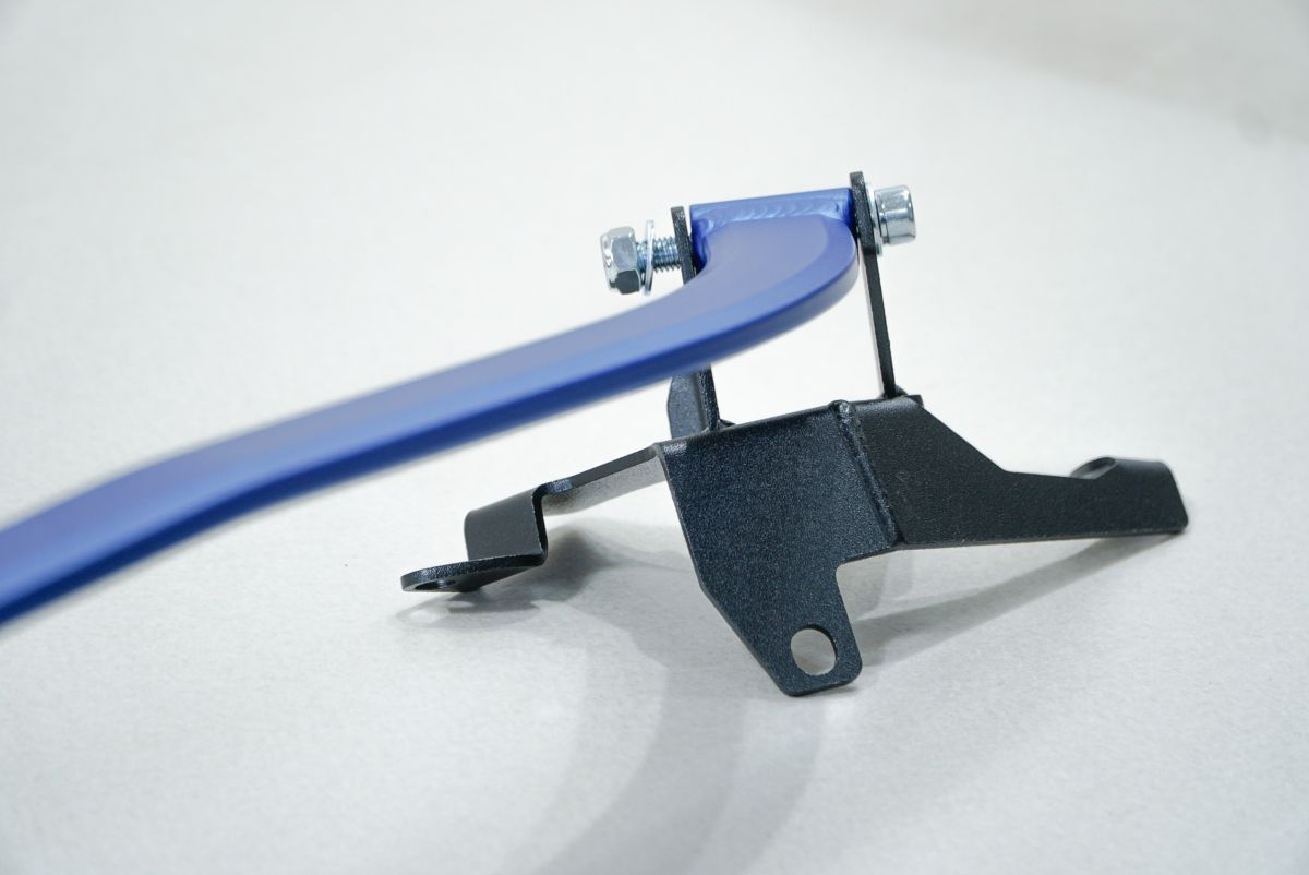 Z.S.S. ZC33S タワーバー スイフト ボディ剛性アップ ハンドリングの向上 サスペンション ZSS