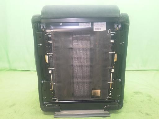 セミバケットシート