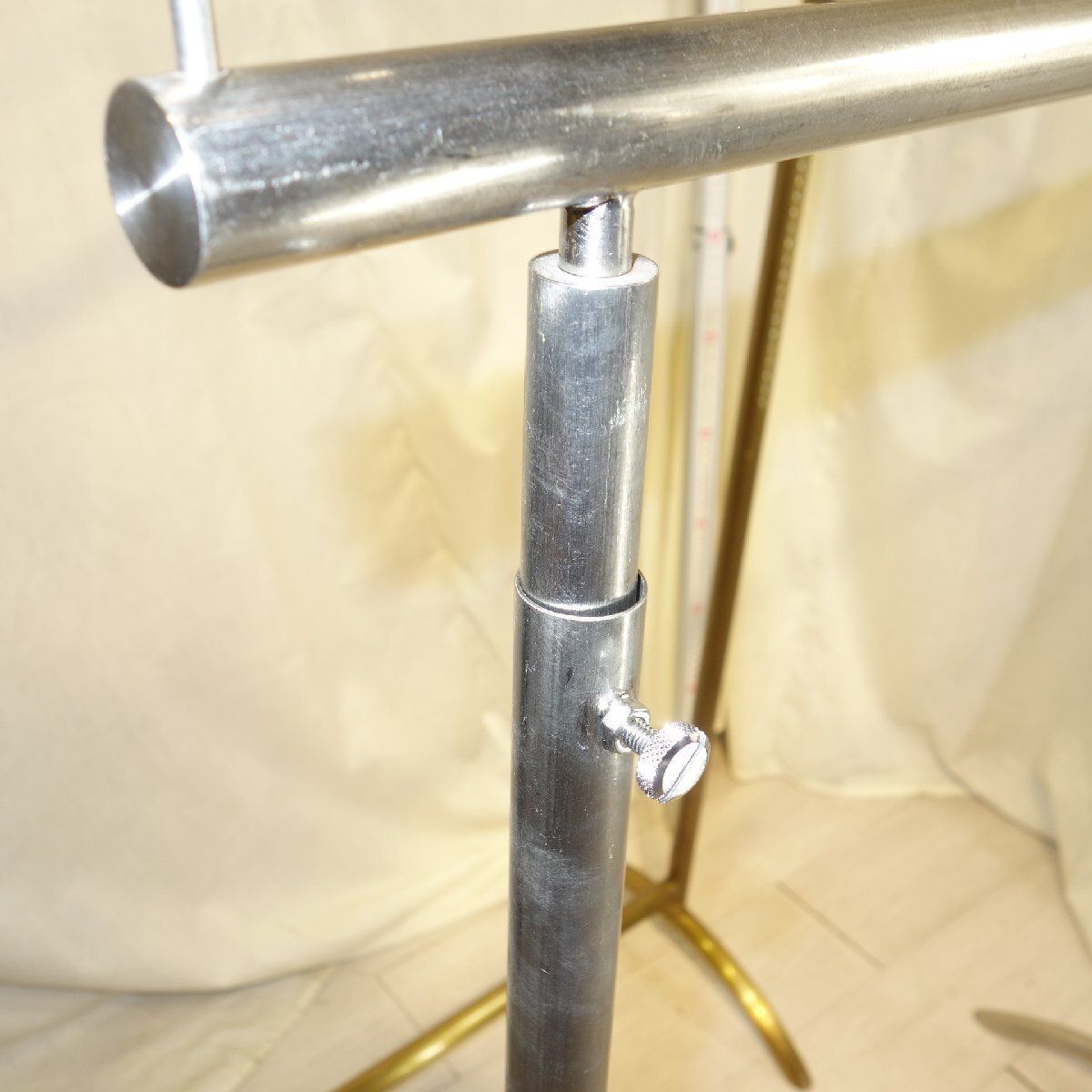 ハンガーラック シルバー スチールラック アンティーク ハンガー