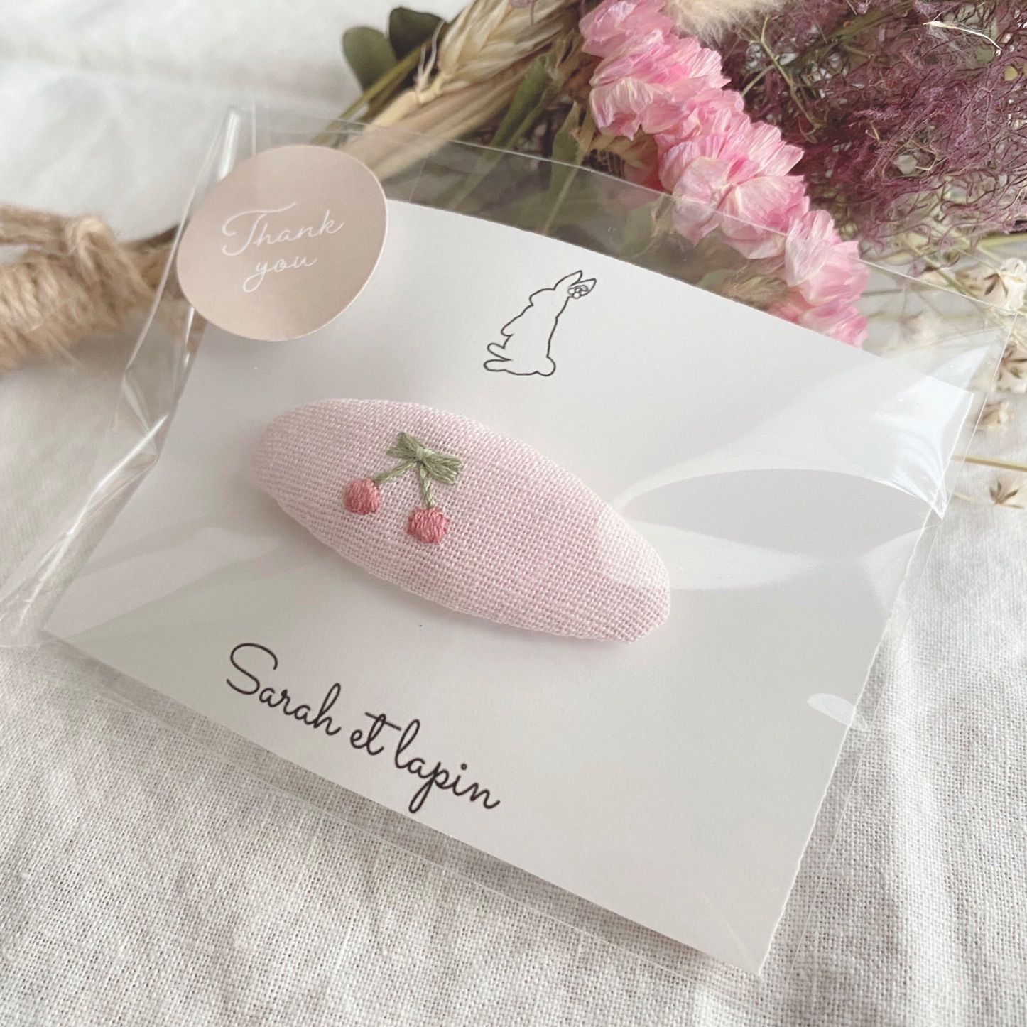 さくらんぼ 刺繍 パッチンピン୨୧ - メルカリ