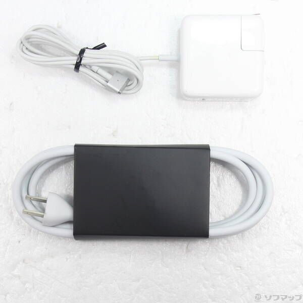 中古品〕 MacBook Air 13.3-inch Mid-2017 MQD42J／A Core_i5 1.8GHz