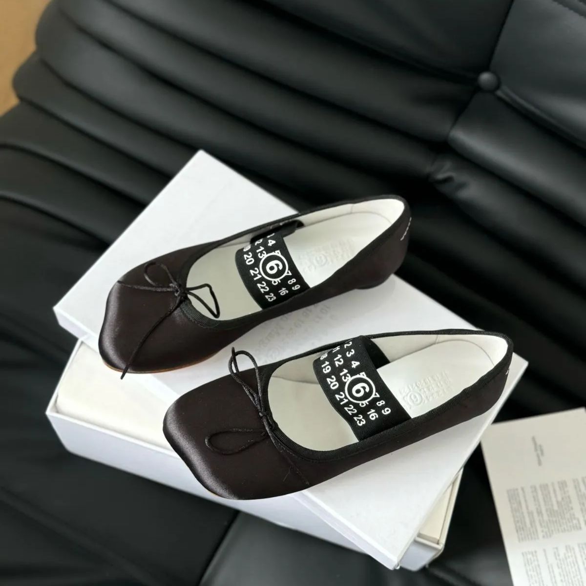 新品未使用【MM6 Maison Margiela】サテンバレエシューズ フラット 