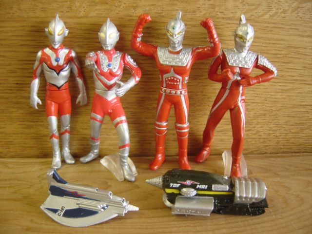 ♯Gds15AJウルトラマンベストセレクション2全10種 - メルカリ