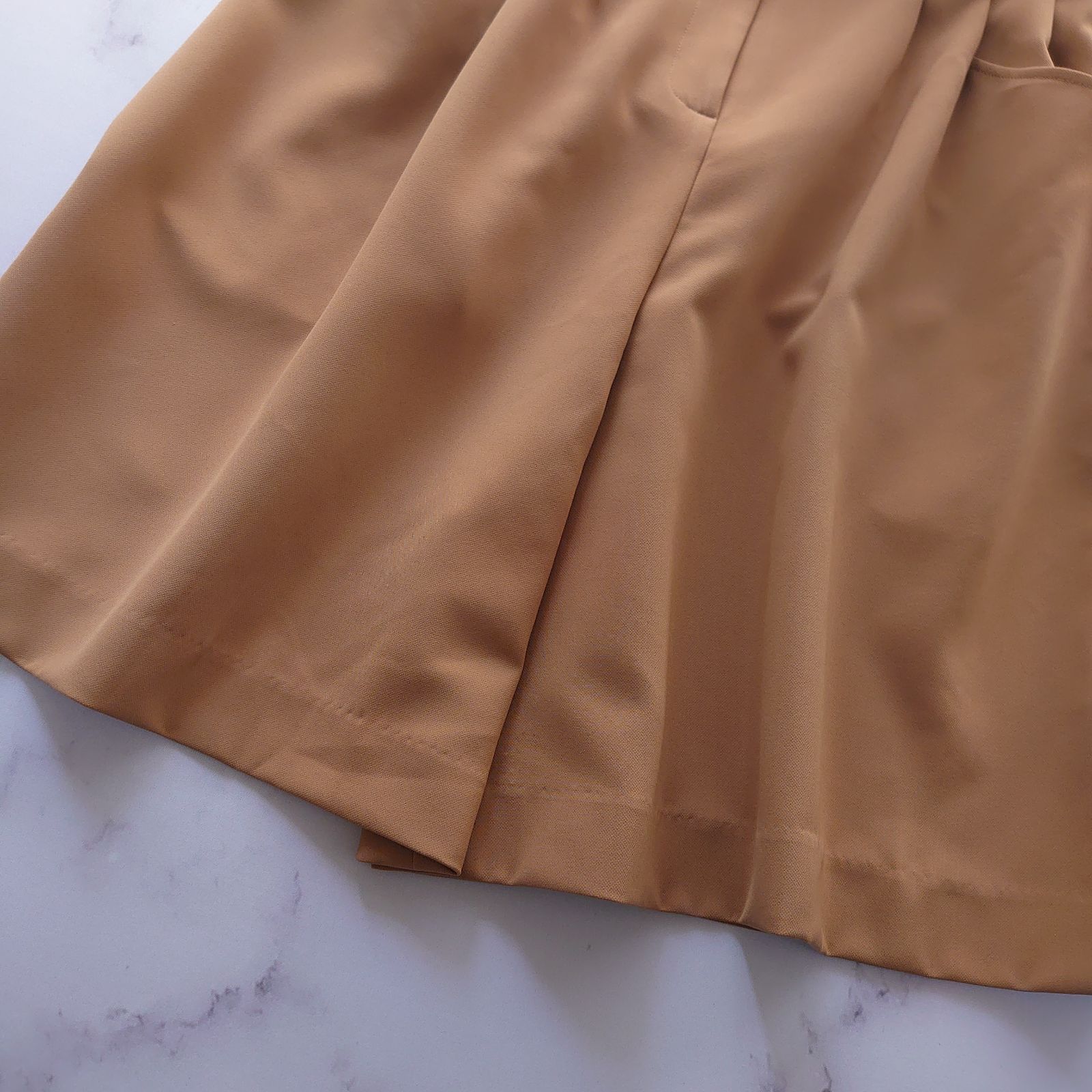 品質100％！ 2021 定価5.3万 デイジーリン Flare Culottes パンツ 38