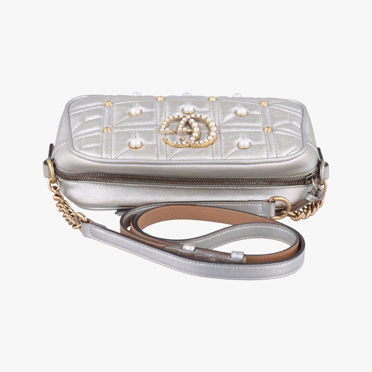 グッチGucciGGマーモントシルバーレザー447632D021162440