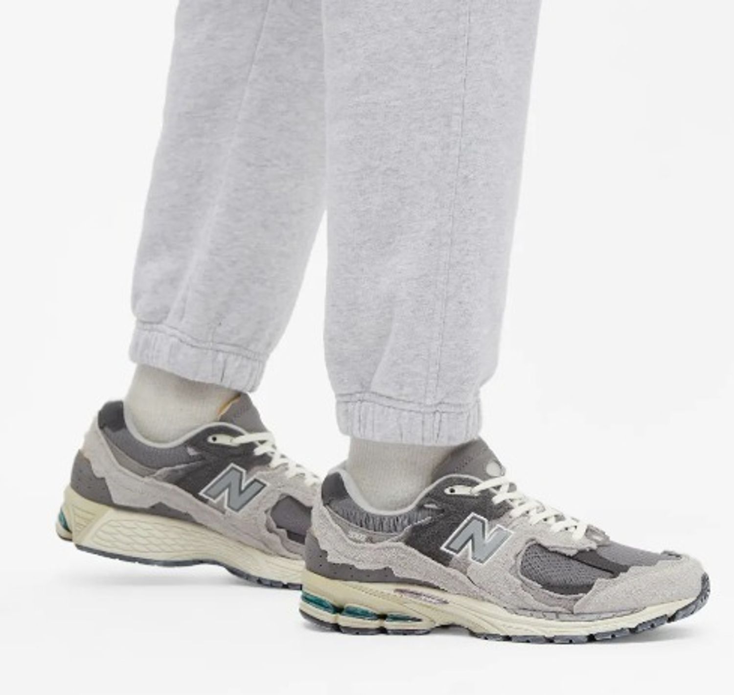 ☆【New Balance】 2002R Protection Pack Rain Cloud☆M2002RDA