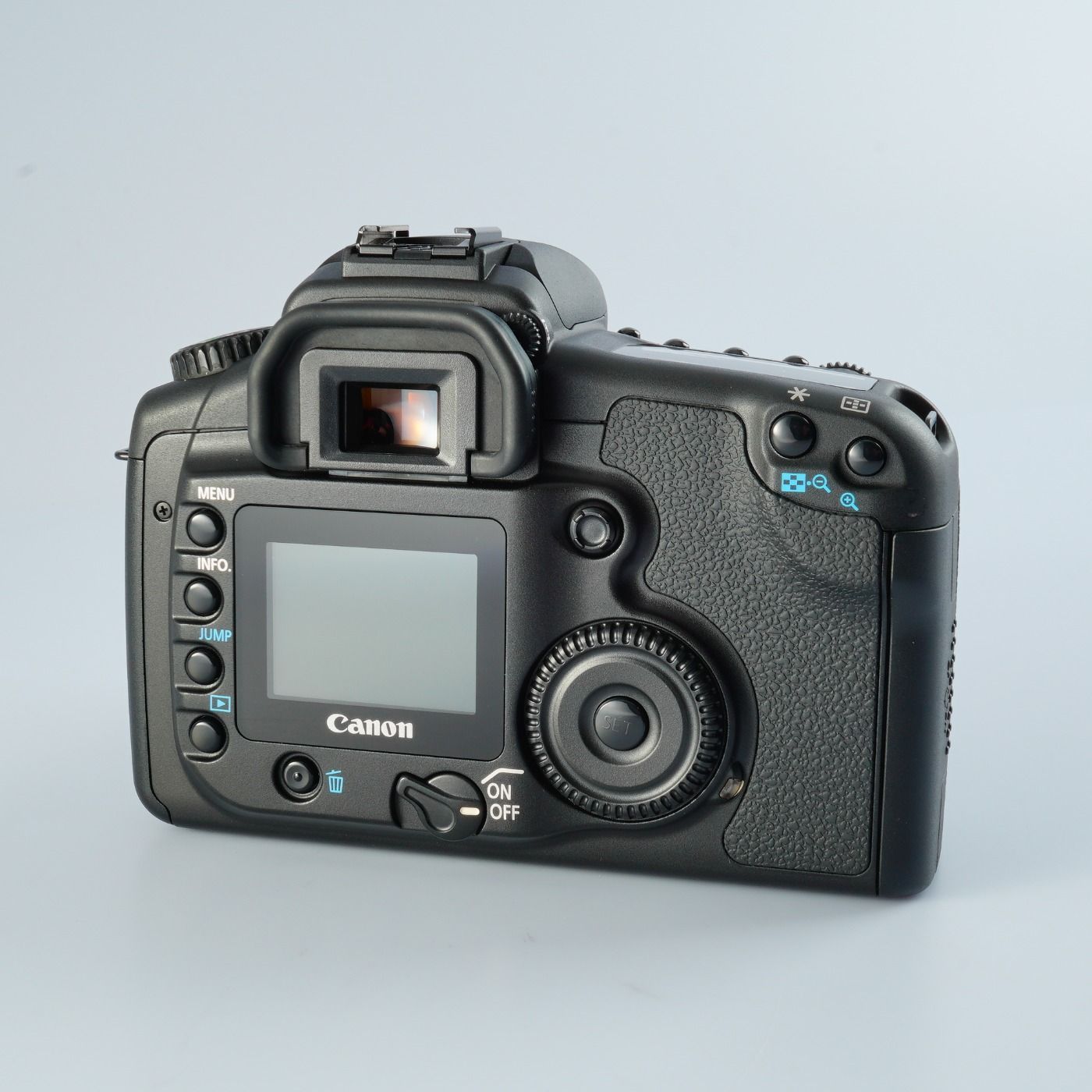 Canon キヤノン EOS 20D + EF-S 18-55mm F/3.5-5.6 IS Ⅱ デジタル一眼レフカメラ