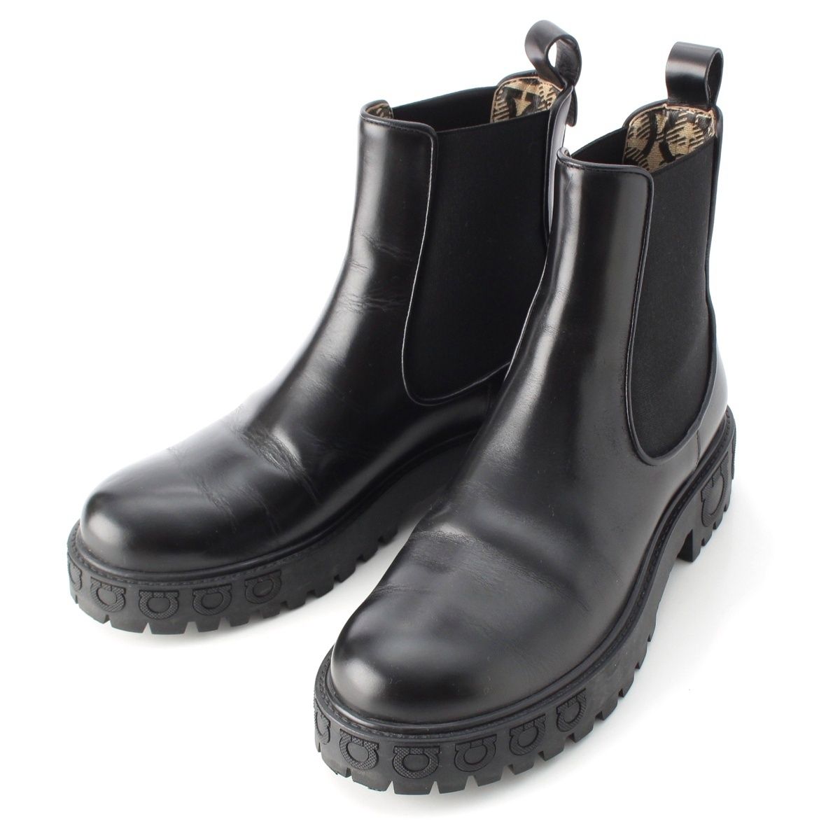 【Mac to toさん専用】サルヴァトーレフェラガモ 6h サイドゴアブーツ Mac to toさん専用】サルヴァトーレフェラガモ 6h サイドゴア