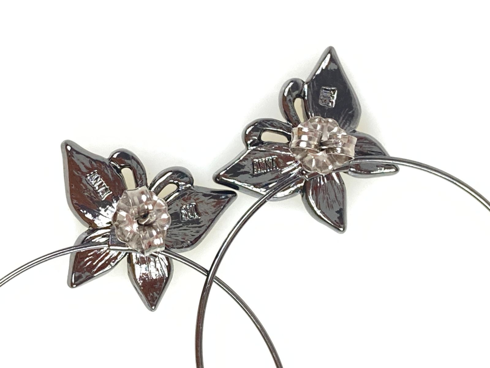 ⑤32ミナペルホネン ブローチアクセサリー ハンドメイド 馬 papurikko