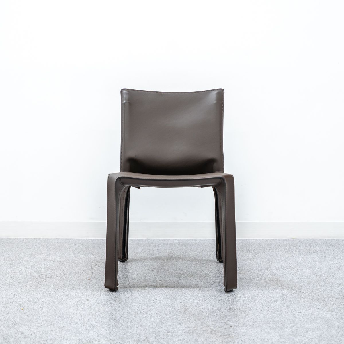 カッシーナ cab412 黒 ダイニングチェア 本革 D 412 CAB（キャブ