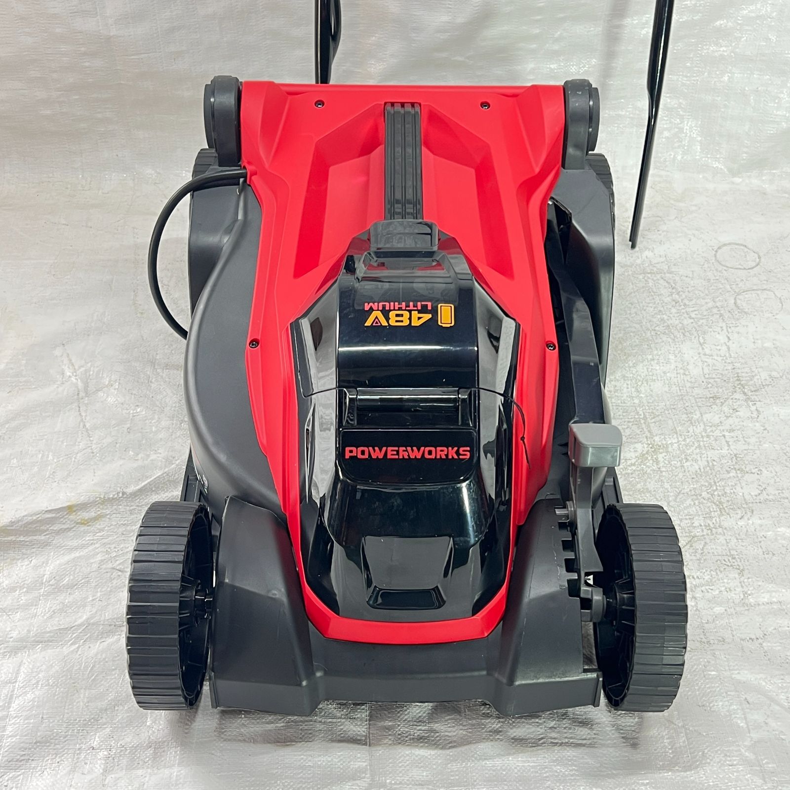 未使用】【展示品】 電動芝刈機 充電式 バッテリーセット コードレス 