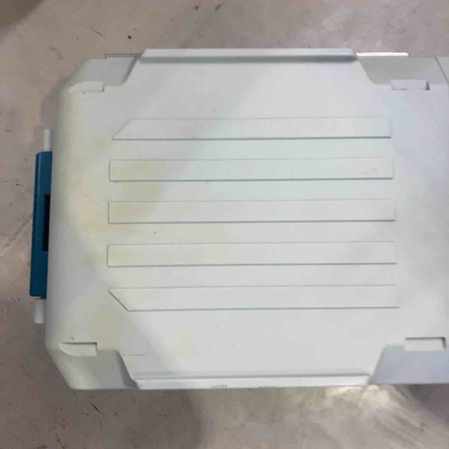 makita コードレス冷温庫