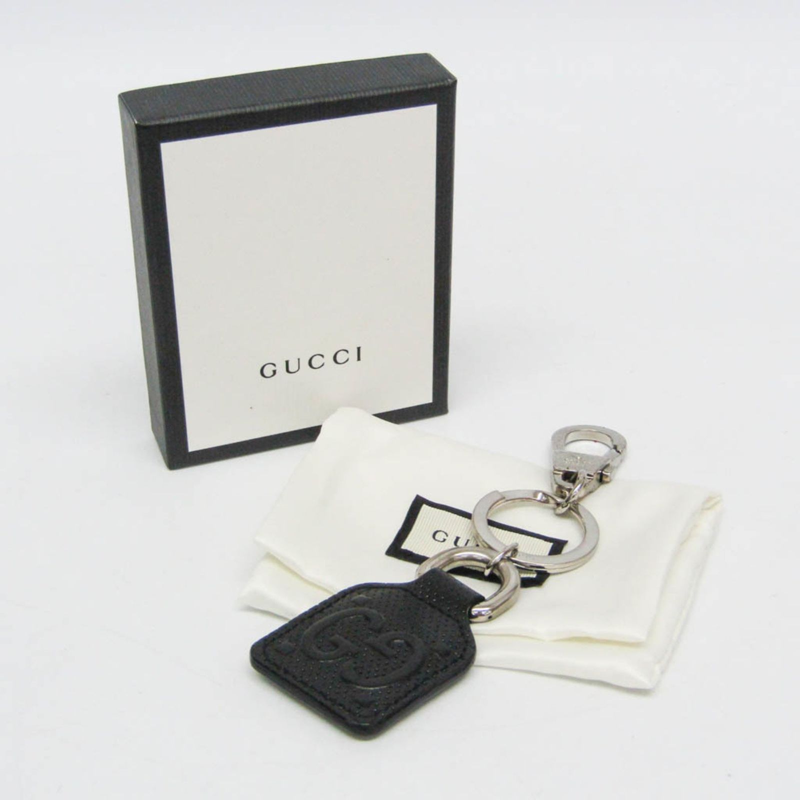 Gucci GGエンボス
