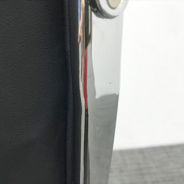 ありふれた デザイナーズチェア ハイバック パッド付 肘付 ブラック オフィスチェア