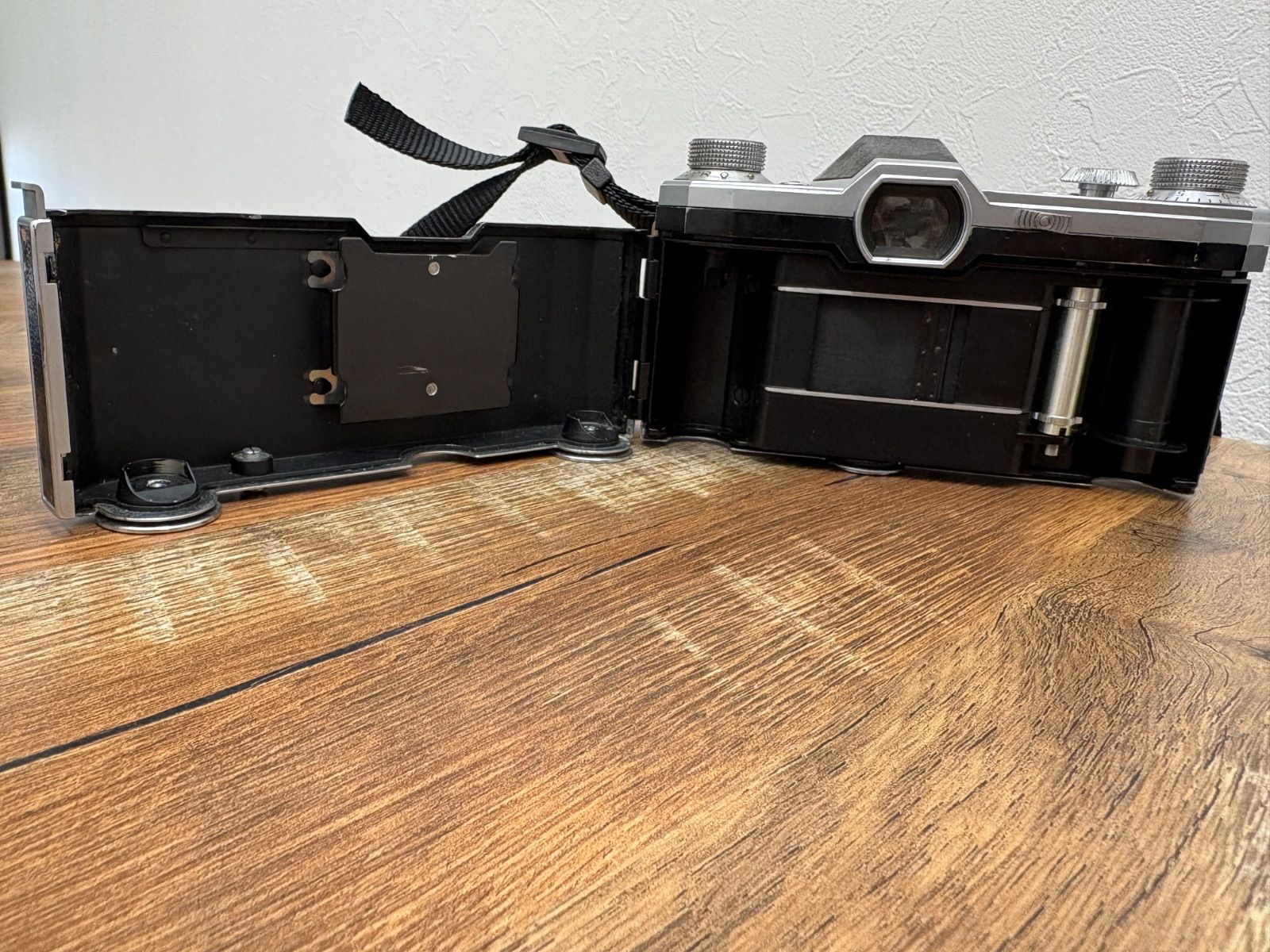 Contax