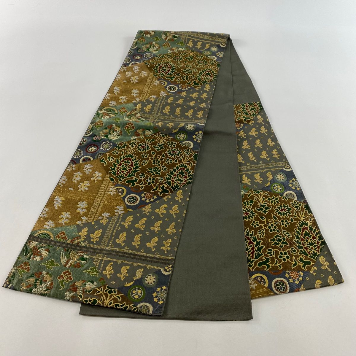 袋帯 美品 秀品 華文 草花 金糸 箔 抹茶色 六通 正絹